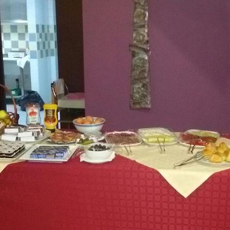 צ'רנומורץ Hotel Veleka מראה חיצוני תמונה