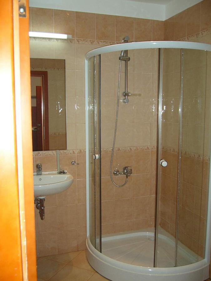 צ'רנומורץ Hotel Veleka מראה חיצוני תמונה